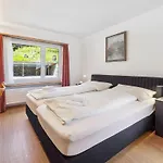 Apartment Promenade 001 By Interhome Arosa